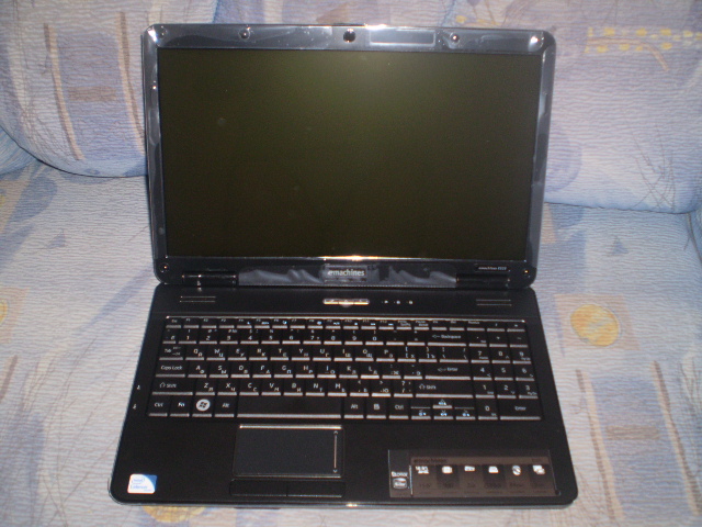 Ноутбук Emachines E525 Драйвера